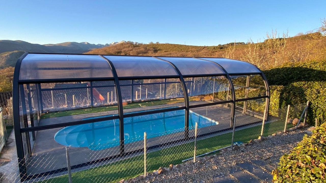 Villa Atardecer En Gredos 1 San Bartolomé de Tormes Exterior foto